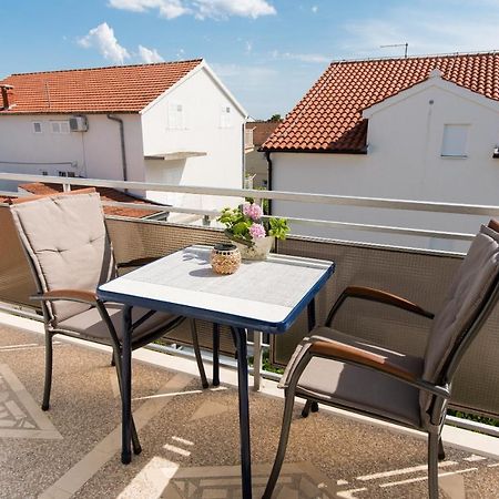 Topic Apartments Vodice Exteriör bild