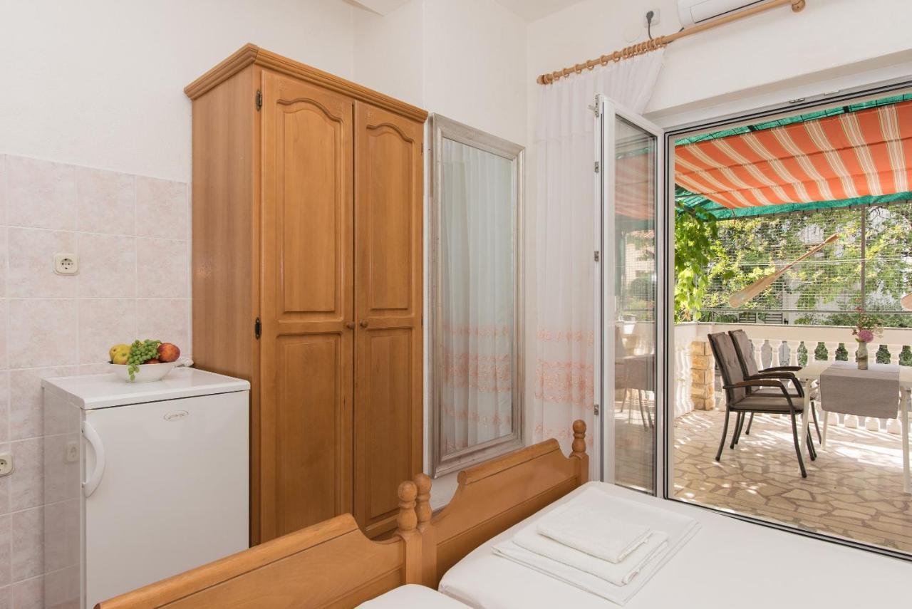 Topic Apartments Vodice Exteriör bild
