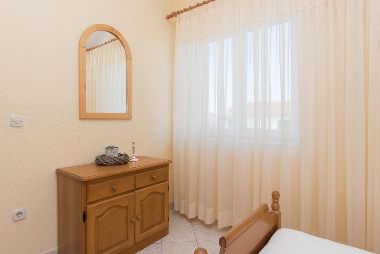 Topic Apartments Vodice Exteriör bild
