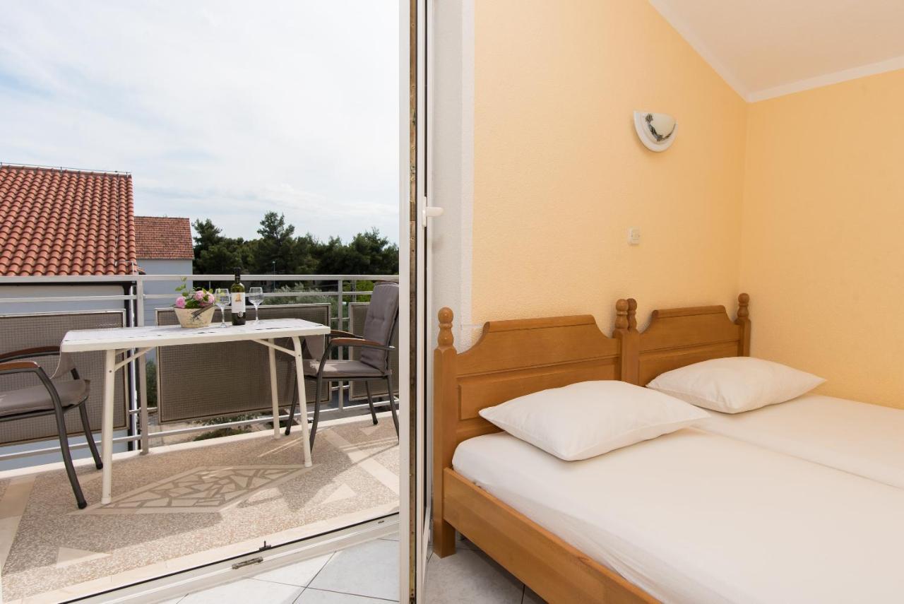 Topic Apartments Vodice Exteriör bild