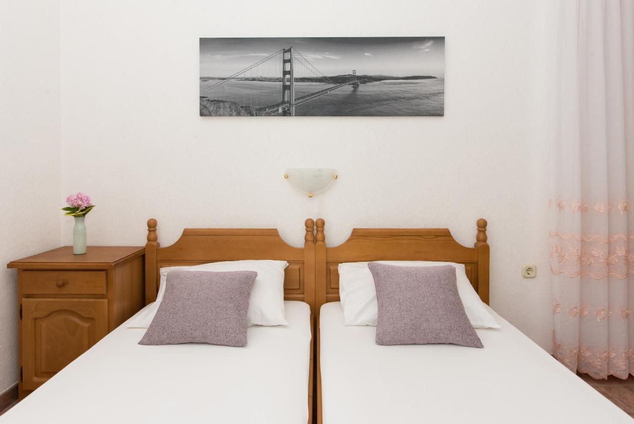 Topic Apartments Vodice Exteriör bild